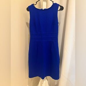 Joseph Ribkoff size 8 Elegant Blue Sleeveless Interview Dress Gold accent zipper